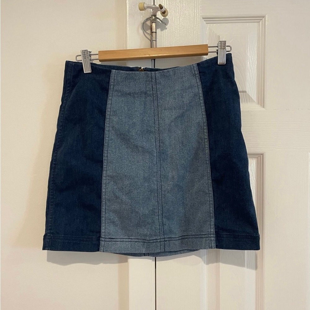 Free People  Modern Femme Color Block Mini Skirt in Dark Blue - Picture 4 of 6